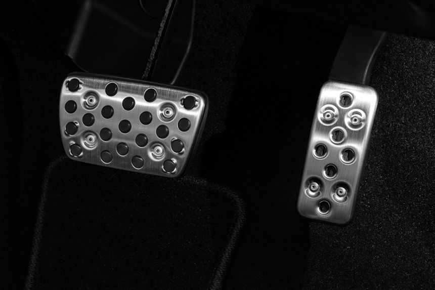 Honda glams up 2022 Civic with Modulo appearance pack image