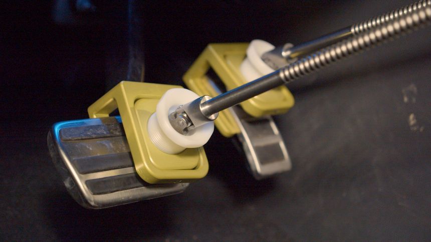 Ford hired robot test drivers for extreme weather testing image