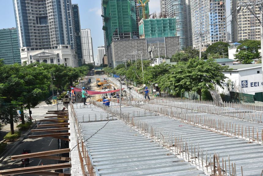 Viaduct connecting Kalayaan Bridge with 8th Ave in BGC opens this Sept. image