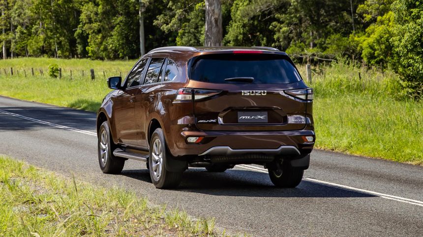 Isuzu mu-X leaked details image