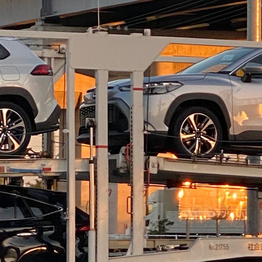 Are you the JDM Toyota Corolla Cross? image