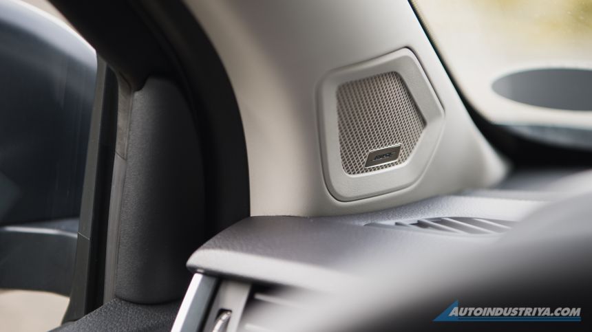 2022 Nissan Terra VL 4x4 image