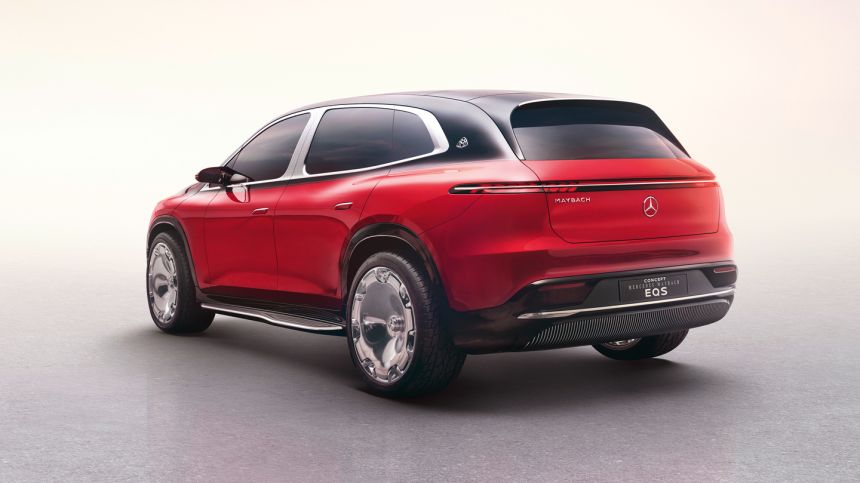 Mercedes-Maybach EQS SUV takes EVs to ultra luxury image