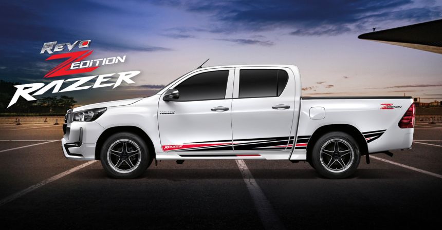 2022 Toyota Hilux Revo Z Razer image