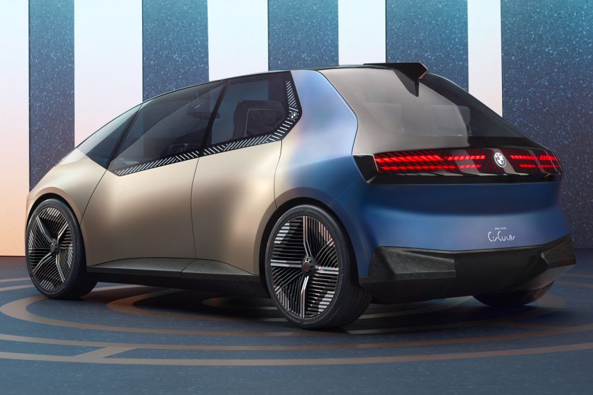 BMW i Vision Circular is made from 100% recyclable materials image