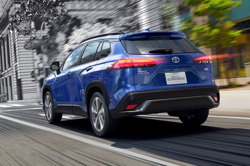 2022 JDM Toyota Corolla Cross gets new face, AWD option image