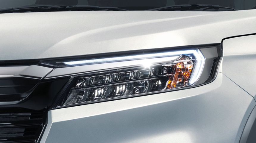 Old vs. New: 2022 Honda BR-V vs. current generation image