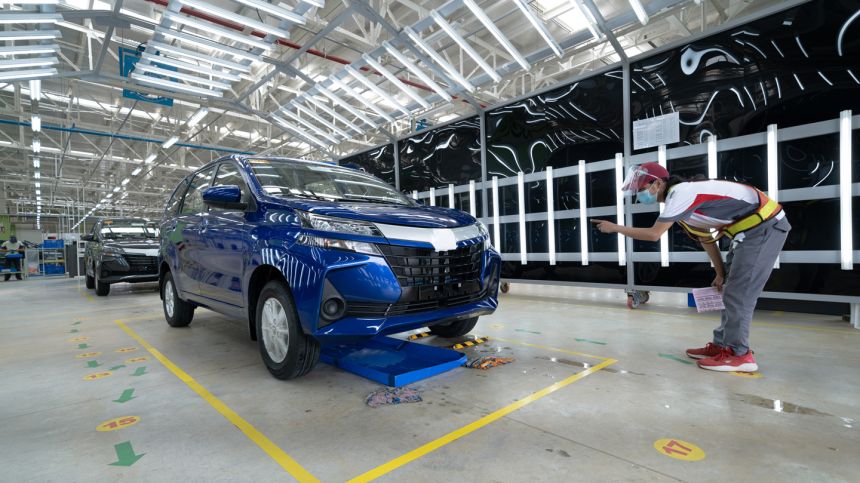 Toyota Batangas Vehicle Center will ensure on-time deliveries image