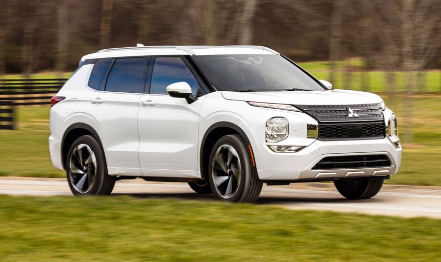 Outlander PHEV AWD image