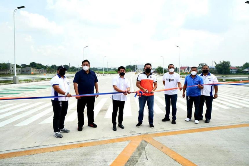 Ciudad de Victoria Road Bulacan image