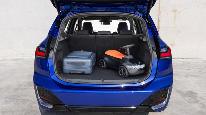 2022 BMW 2 Series Active Tourer gets the huge grille image