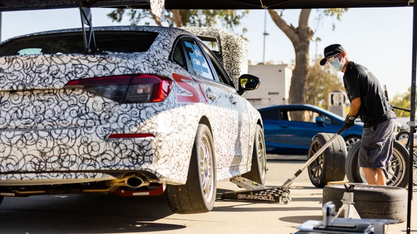 Honda previews 2022 Civic Si as a racecar image