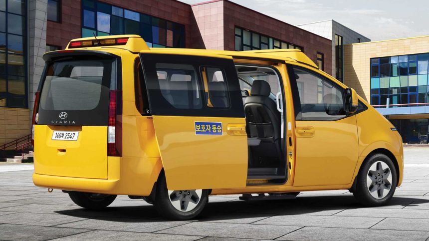 Hyundai turns the Staria into a bright yellow schoolbus image