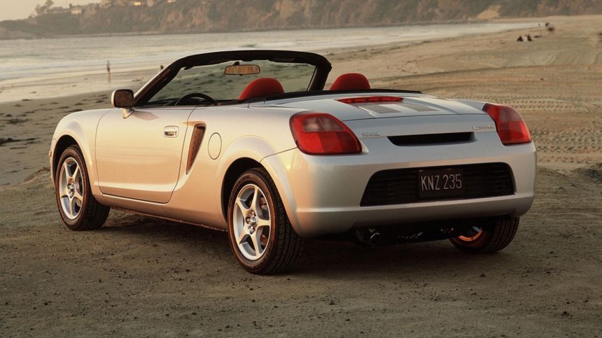 Report: New Toyota MR2 could be built with Porsche or Lotus image