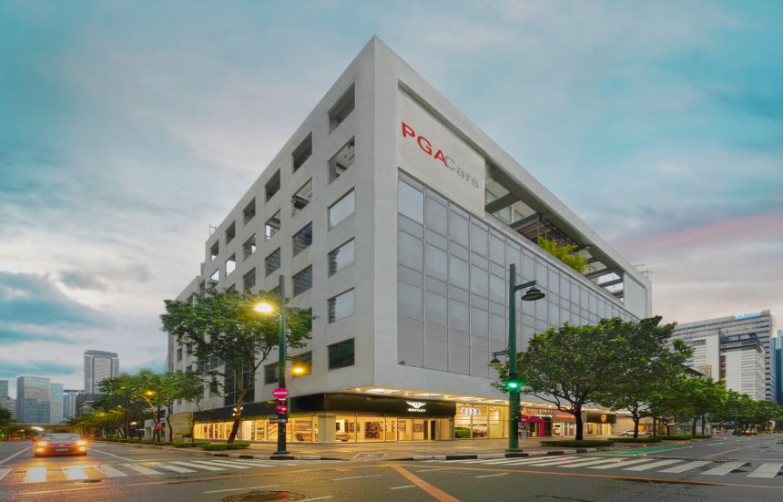 BGC is the Car Window Shopping Hub of Metro Manila image