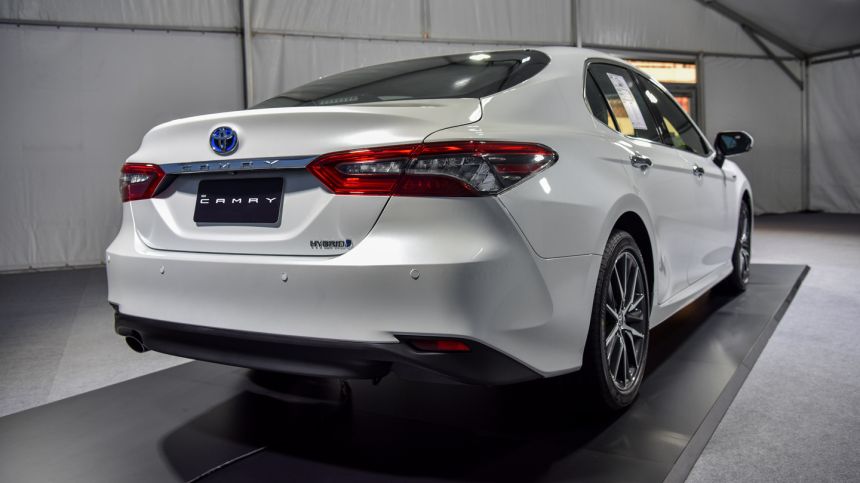 Facelift Toyota Camry debuts in Thailand, coming to PH next? image