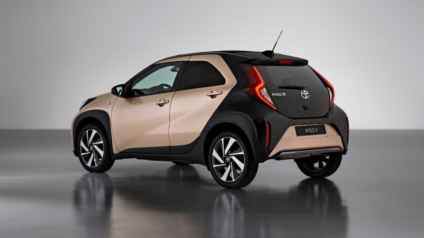 2022 Toyota Aygo X is one tiny crossover image