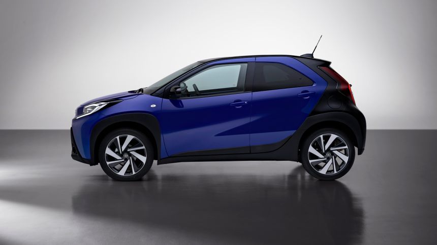2022 Toyota Aygo X is one tiny crossover image