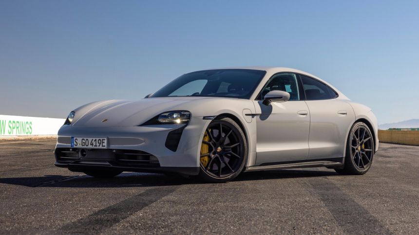 Porsche Taycan Sport Turismo is a proper electric sports wagon image