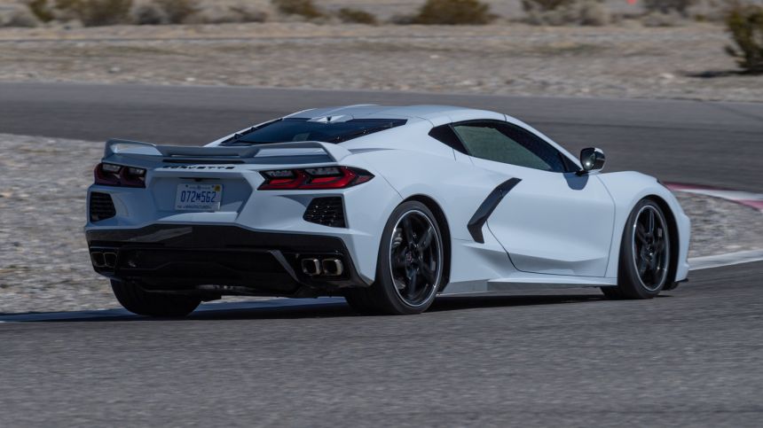 2022 Chevrolet Corvette C8 can be yours for PHP 9,915,888 image