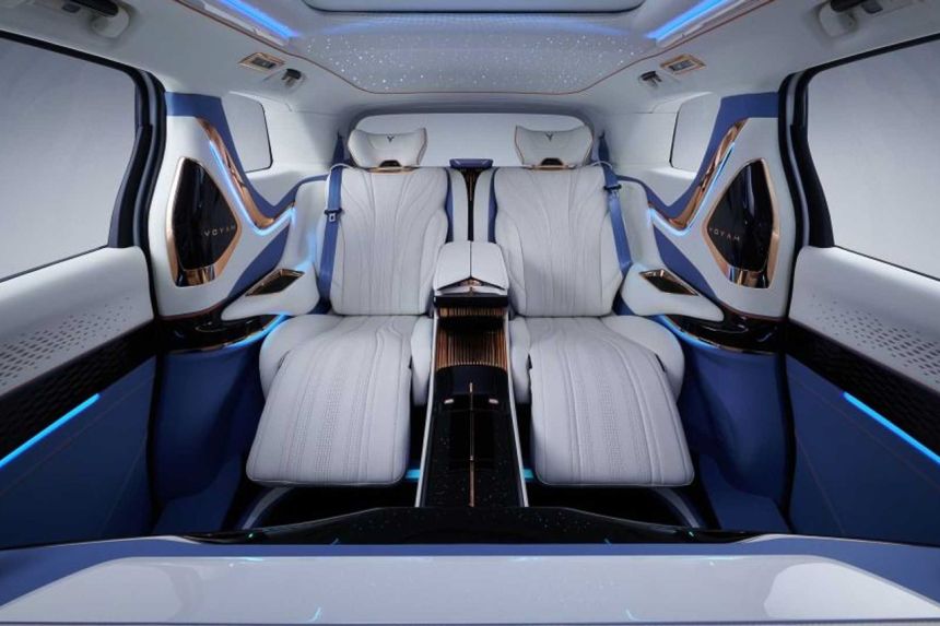 This electric minivan reminds us of BMW