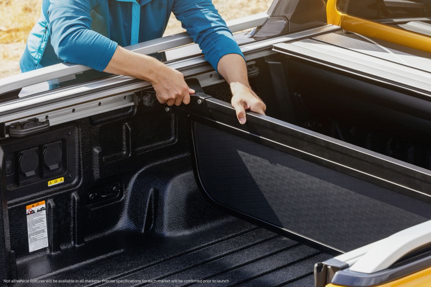 Check out all these pics of 2022 Ford Ranger Wildtrak image