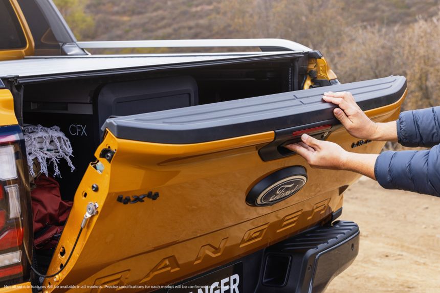 Check out all these pics of 2022 Ford Ranger Wildtrak image