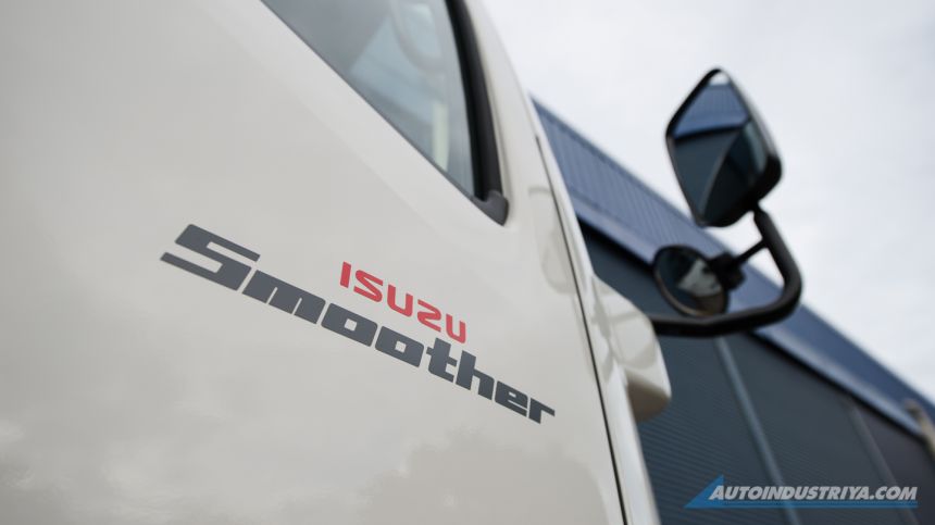 2021 Isuzu N-Series Smoother image