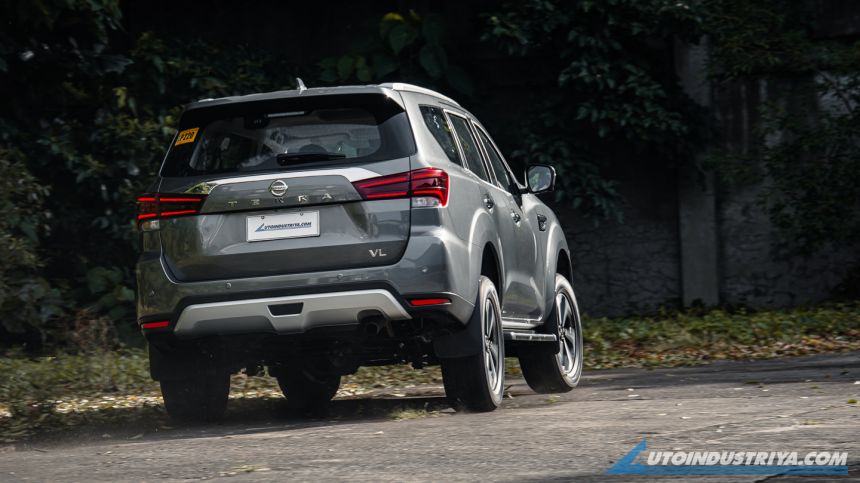 2022 Nissan Terra VL 4x2 image