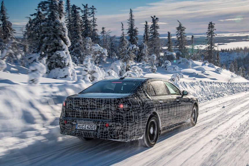 BMW releases first images of electric 7 Series called i7 image