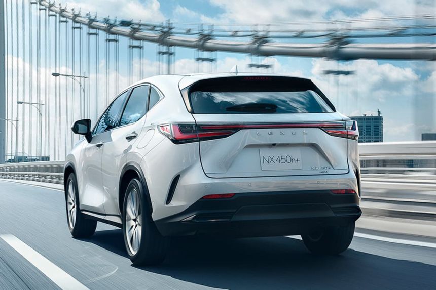 Lexus launches SE Asia version of 2022 NX image