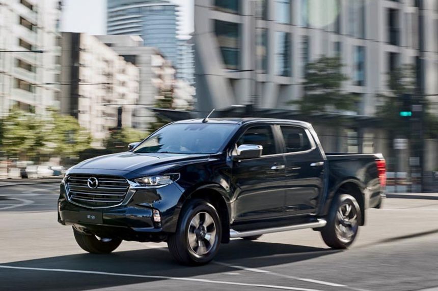 4x4 Spec Check: 2022 Mazda BT-50 vs 2021 Isuzu D-Max image