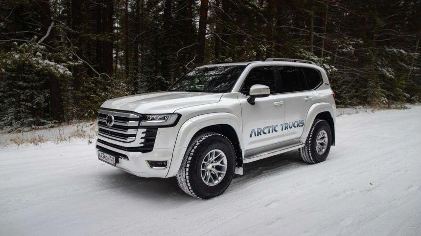 Arctic Trucks Land Cruiser 300 can literally go anywhere image