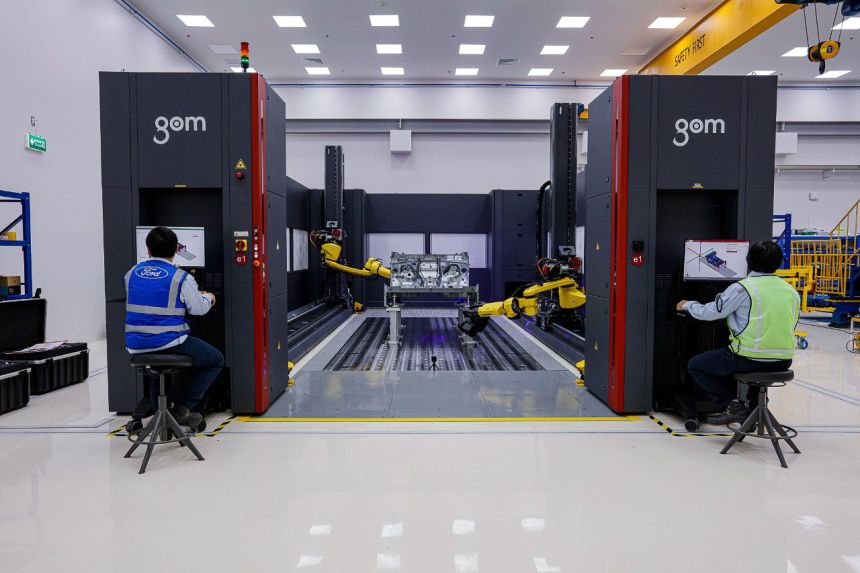 Ford Thailand invests USD 900M to build 2022 Ranger, Everest image