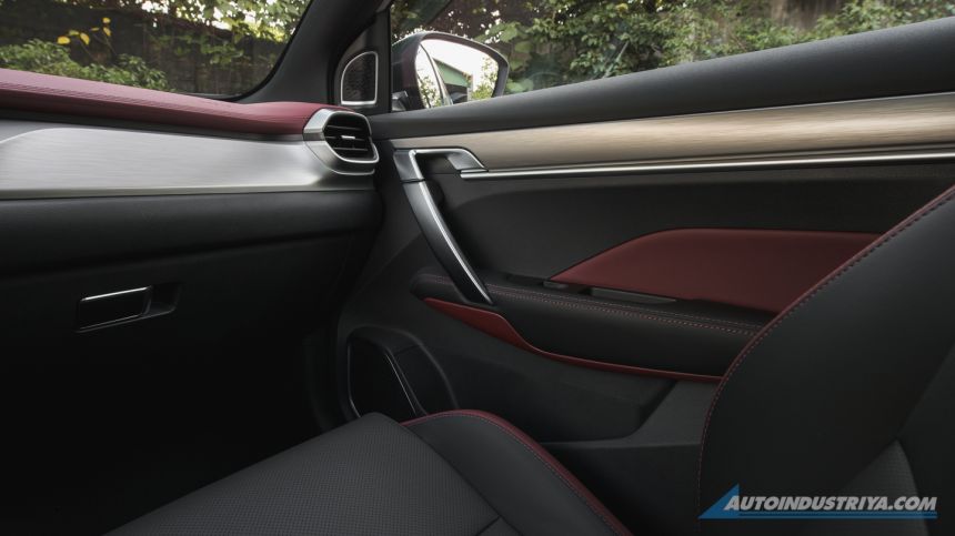 2022 Geely Coolray Sport Limited image