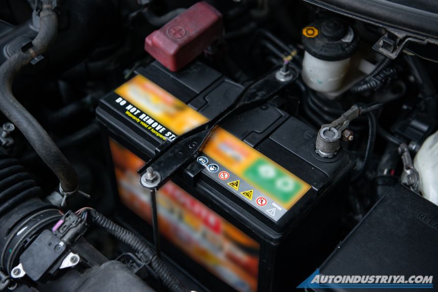 Five signs your car battery needs to be replaced image