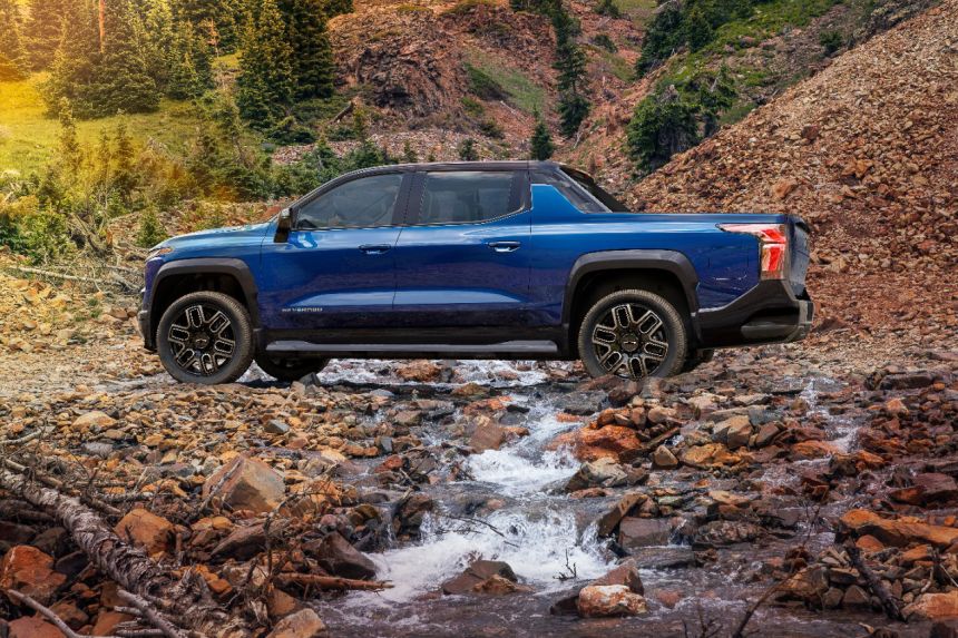 Chevy steals F-150 Lightning