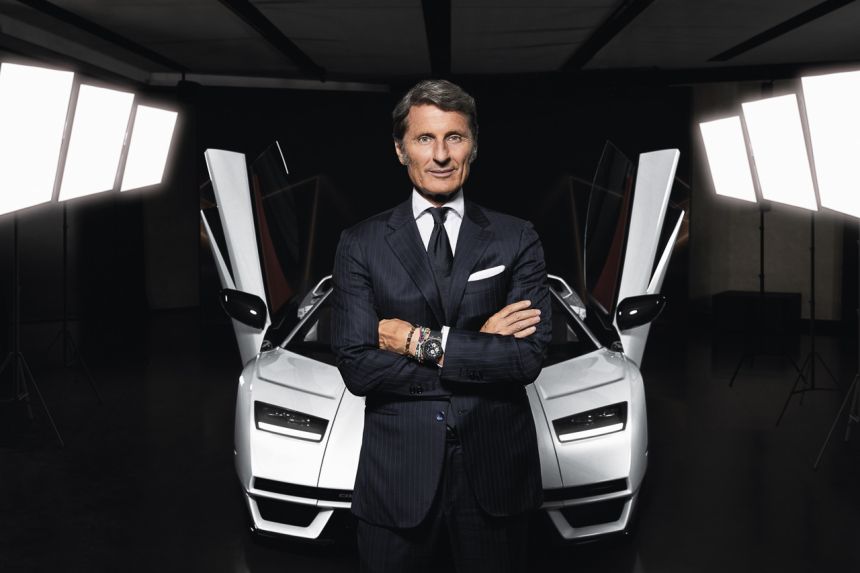 Lamborghini sets double-digit sales growth in 2021 image