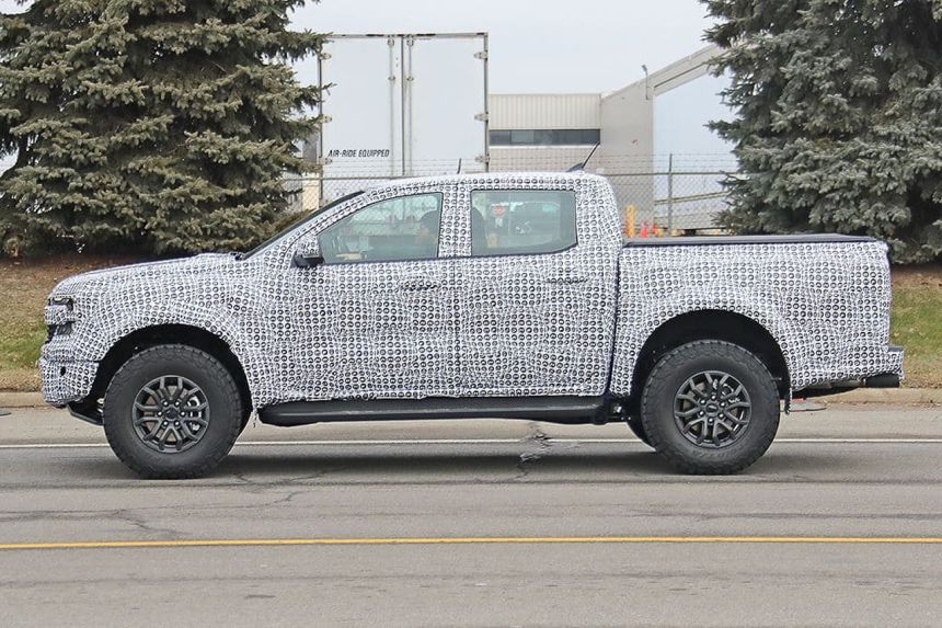 2023 Ford Ranger Raptor loses more camo in new spy photos image
