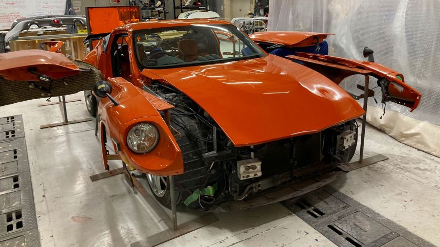 Old meets new with this custom Nissan S340Z image
