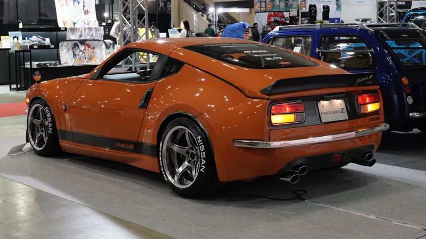 Old meets new with this custom Nissan S340Z image