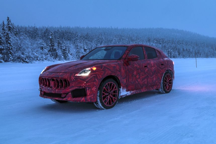 Maserati gives us a closer look at Grecale SUV image