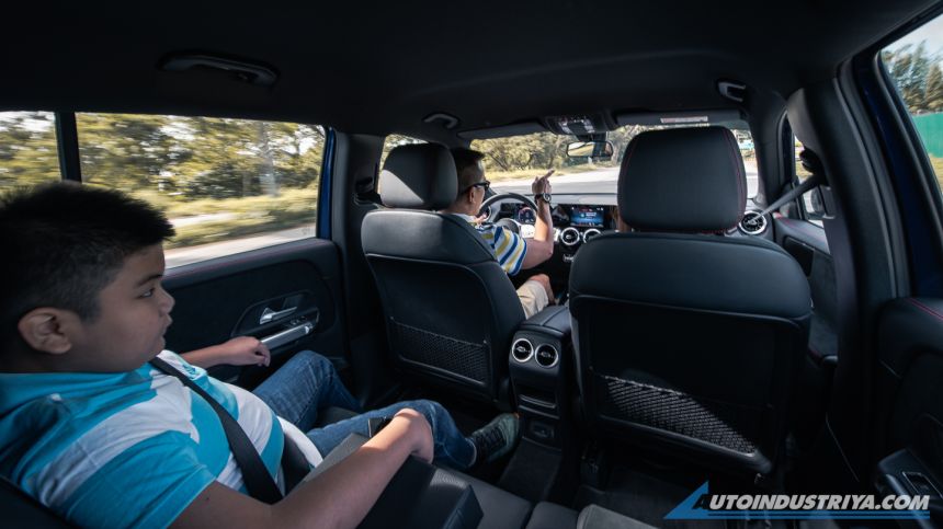 Easy like Sunday morning with the Mercedes-Benz GLB image