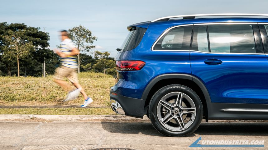 Easy like Sunday morning with the Mercedes-Benz GLB image