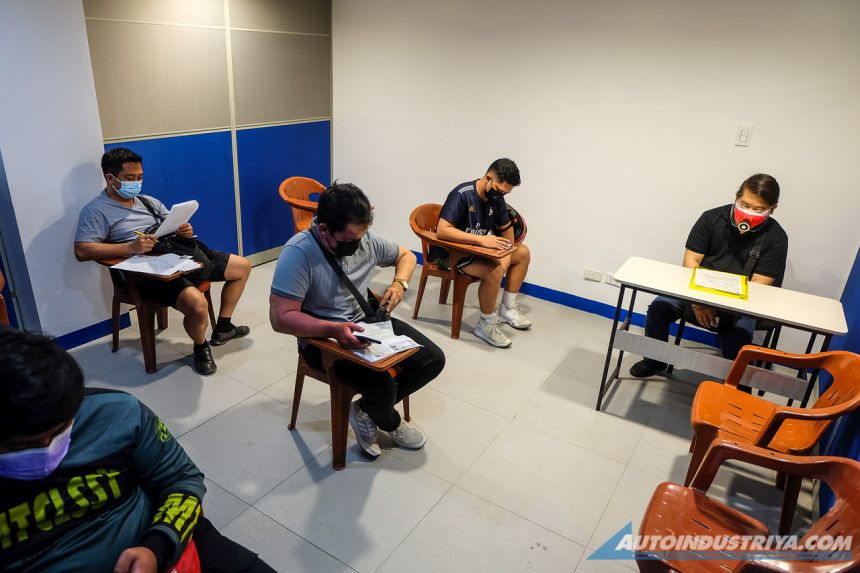 LTO Tiendesitas moves to bigger, more convenient location image