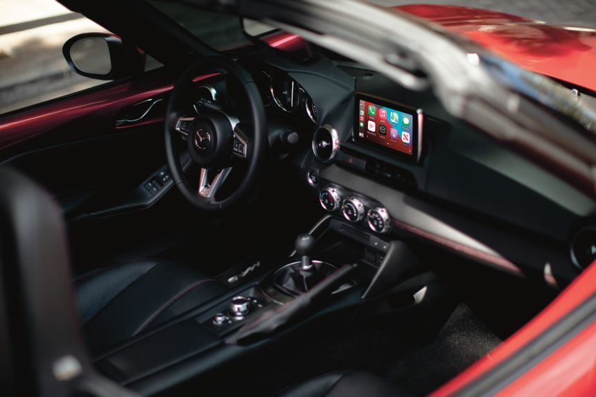 Mazda PH reveals better-handling MX-5, soft-top Club Edition image