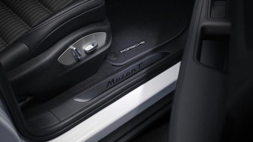 2023 Porsche Macan now available with Touring package image