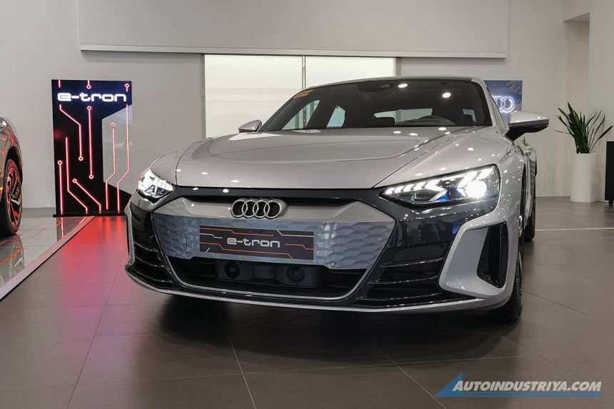 Audi etron image