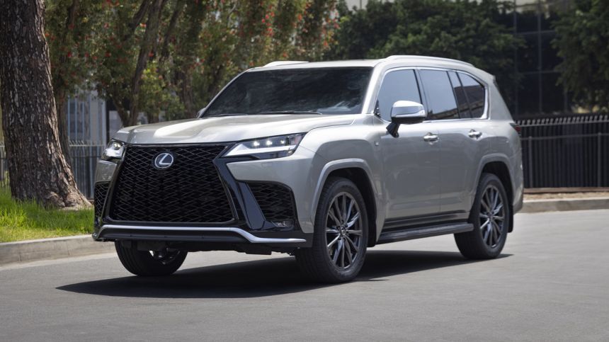 Lexus PH now accepting pre-orders for 2022 LX image