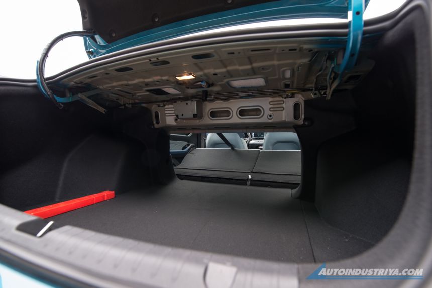 2022 Geely Emgrand image